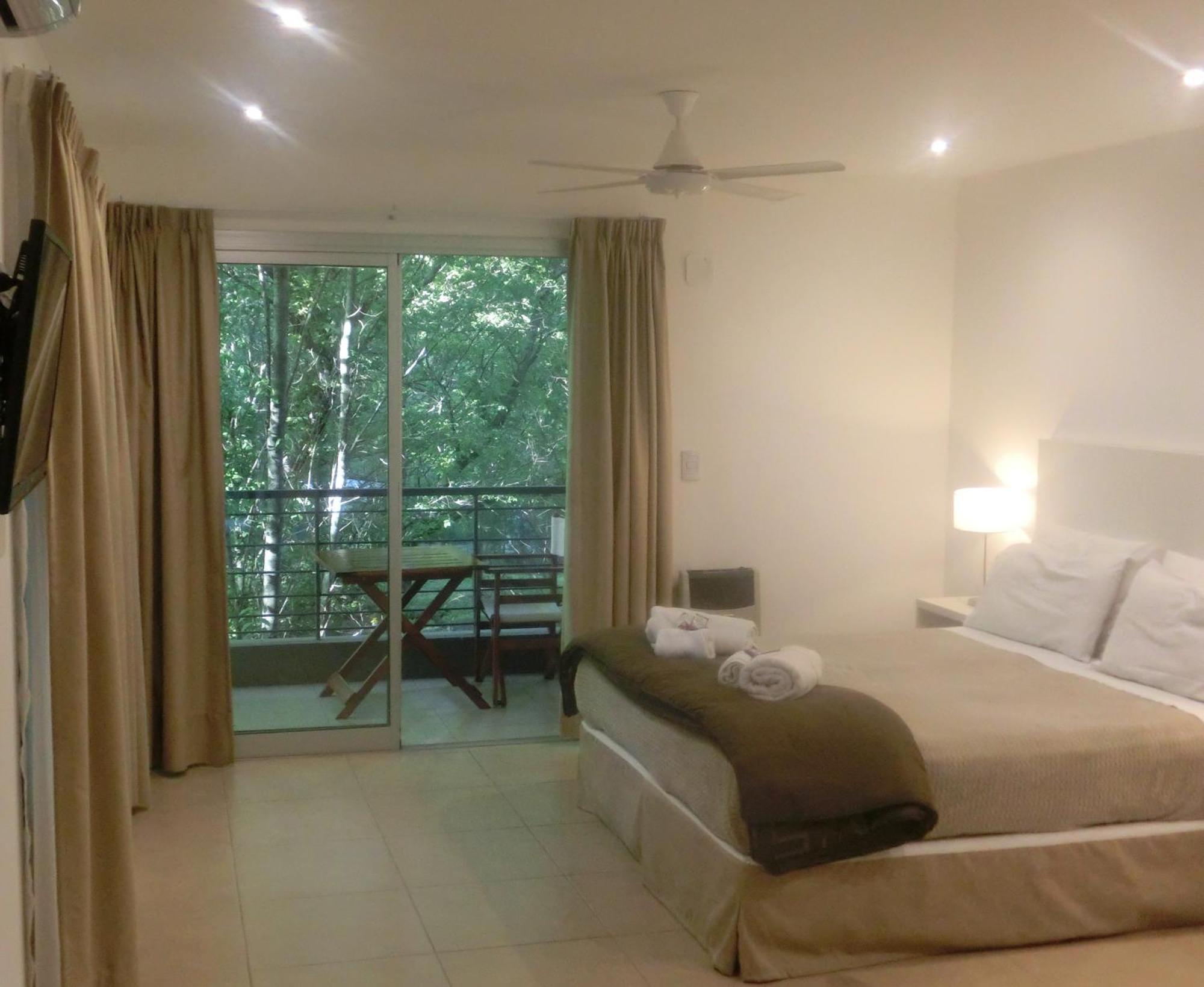 Ferienwohnung Complejo Aires Del Bosque Chascomús Exterior foto